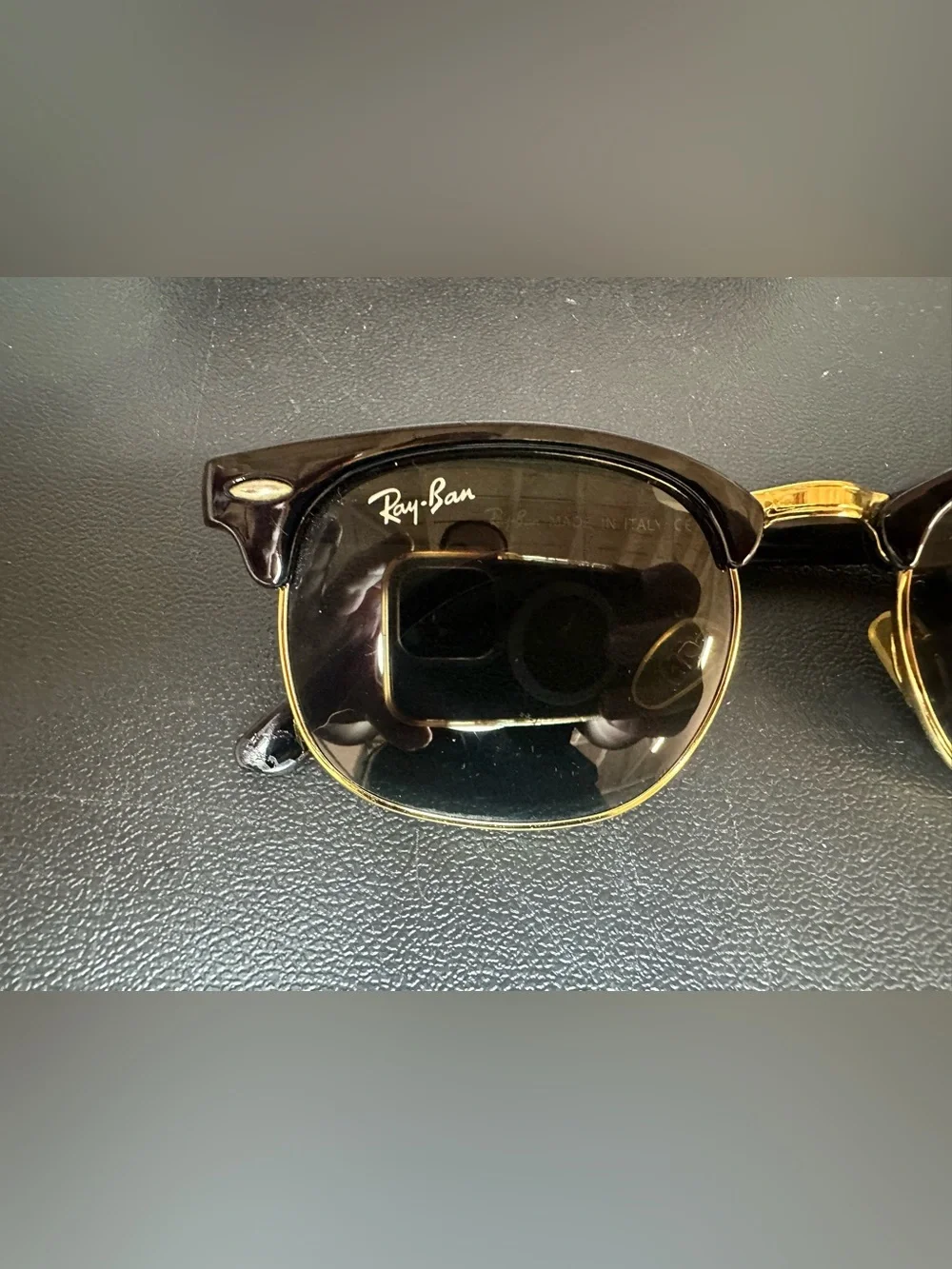 Ray-Ban Clubmaster Classic sunglasses Black Frames with Gold